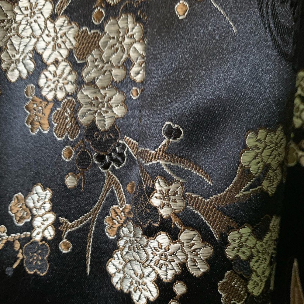 Dress with three different fabrics - Picture 3 of 6